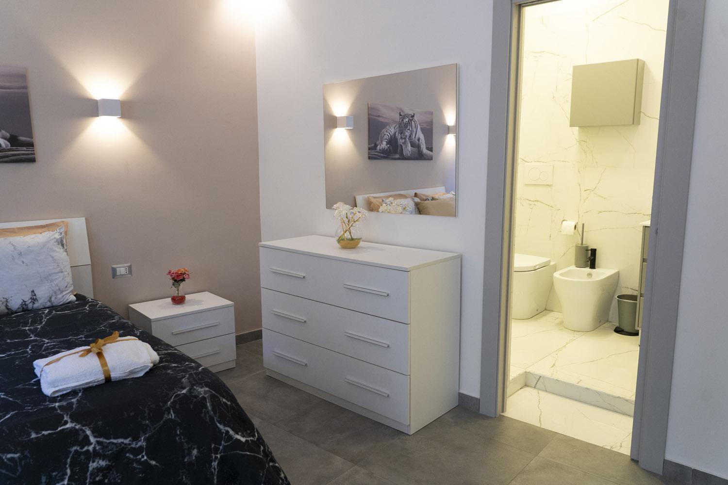 Leoscar Apartment In Catania Center Self Check-In Eksteriør bilde